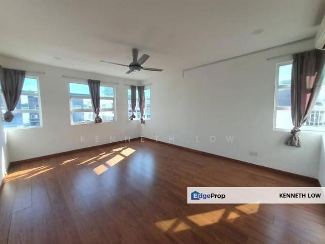 House for sale in Selayang Heights, Majlis Perbandaran Selayang
