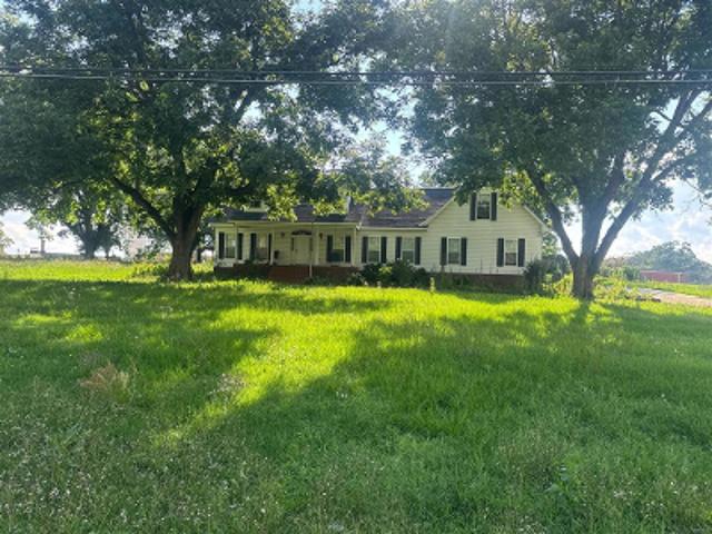 House for sale in Louisville, Alabama