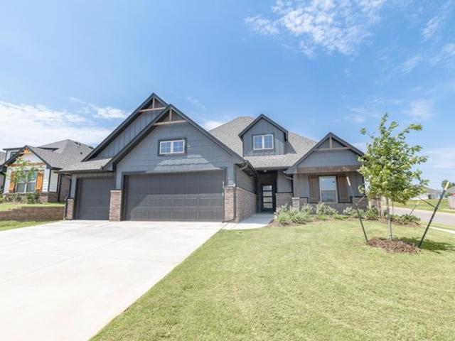 House for sale in Cashion, Kingfisher County
