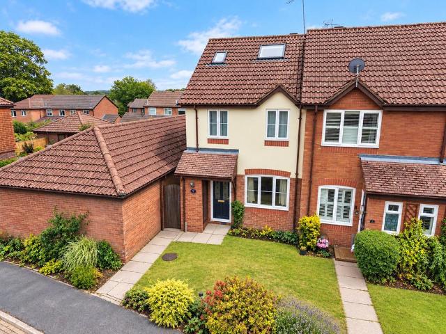 House for rent in Hollywater, Bolton Low Houses