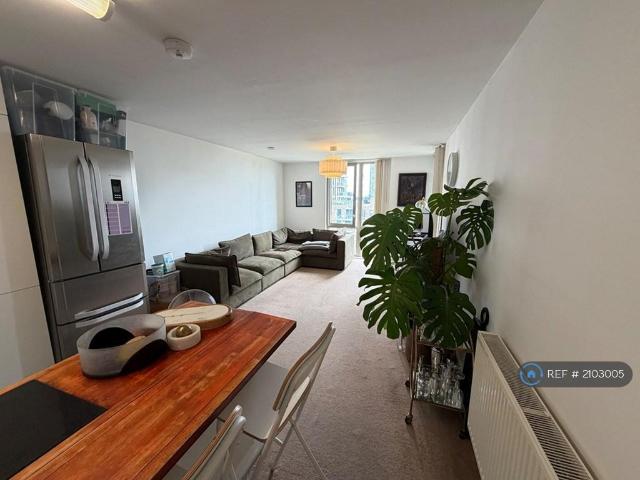 Apartment for rent in Woodberry Down, Stoke Newington