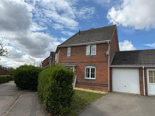 House for rent in Corby
