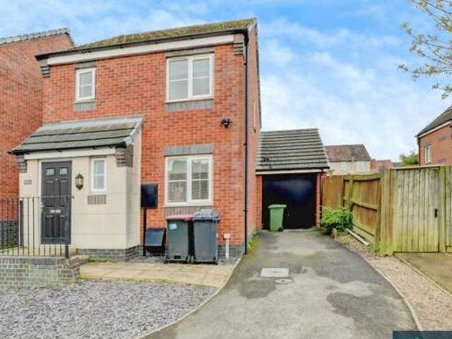 House for sale in Camp Hill, Warwickshire