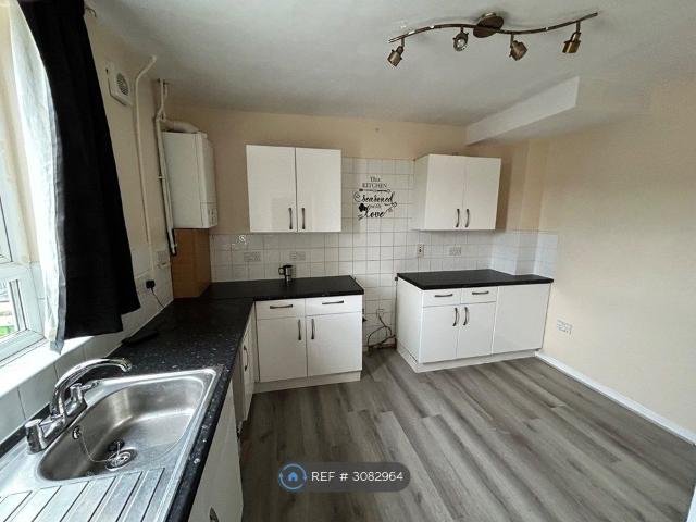 House for rent in Flower Estate, Sheffield