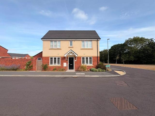 Apartment for rent in Landywood, Great Chatwell