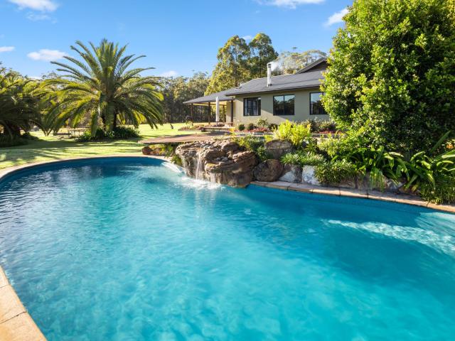 Cottage for sale in Barraganyatti, New South Wales