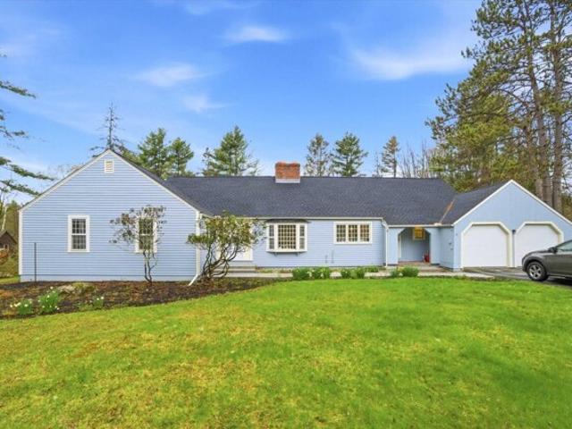 House for sale in New Hampshire