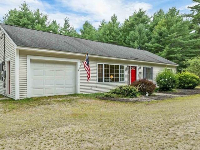 House for sale in New Hampshire