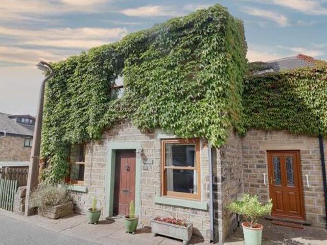 House for sale in Charlesworth, East Midlands