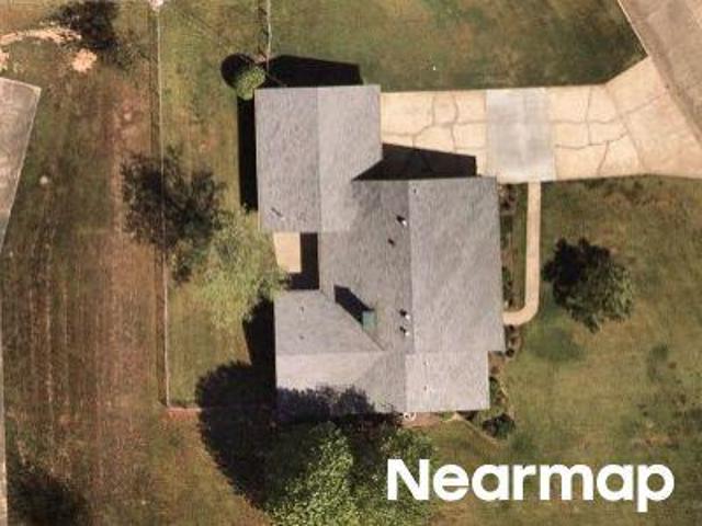 House for sale in Wake Village, Bowie County