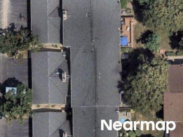 Condo for sale in Deerfield, Lake County