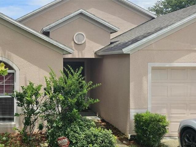 House for sale in Groveland