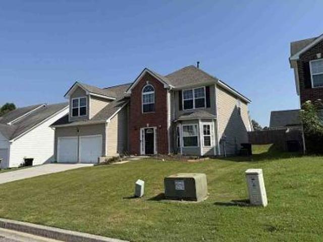 House for sale in Fairburn, Georgia