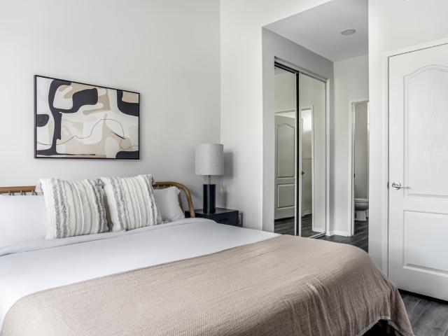 Apartment for rent in Canoga Park, California