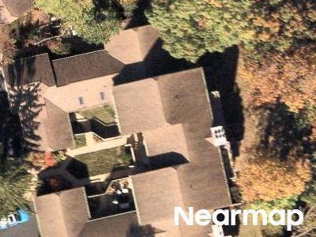 Condo for sale in Barrington