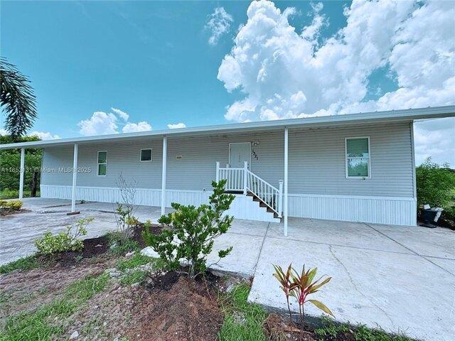 Property for sale in Lorida, Florida