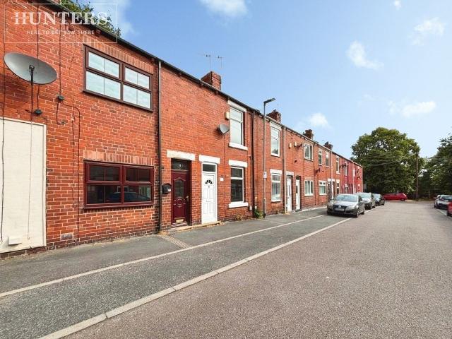 House for rent in South Kirkby and Moorthorpe, West Yorkshire