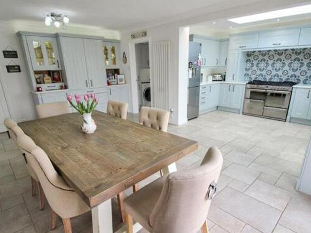 House for sale in Swindon