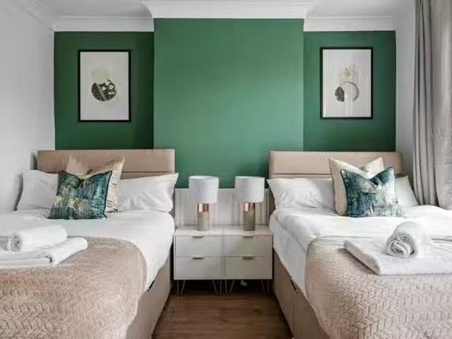Apartment for rent in Homerton, Greater London