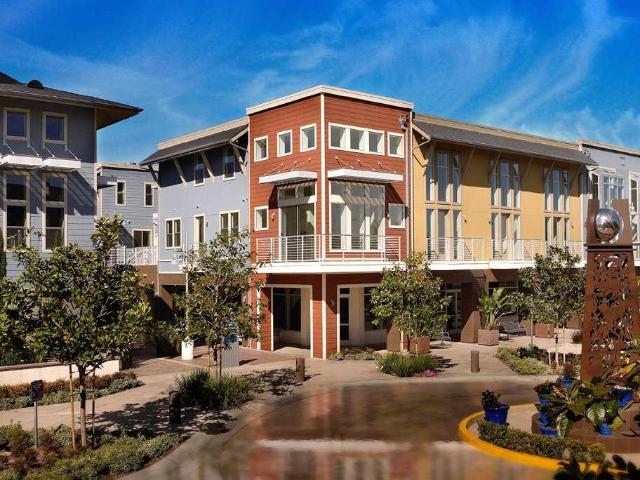 Apartment for rent in Carlsbad, California