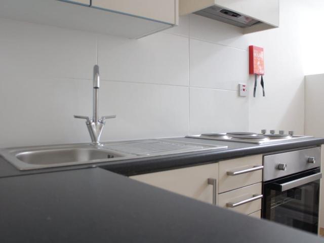 Apartment for rent in Brook Green, Greater London