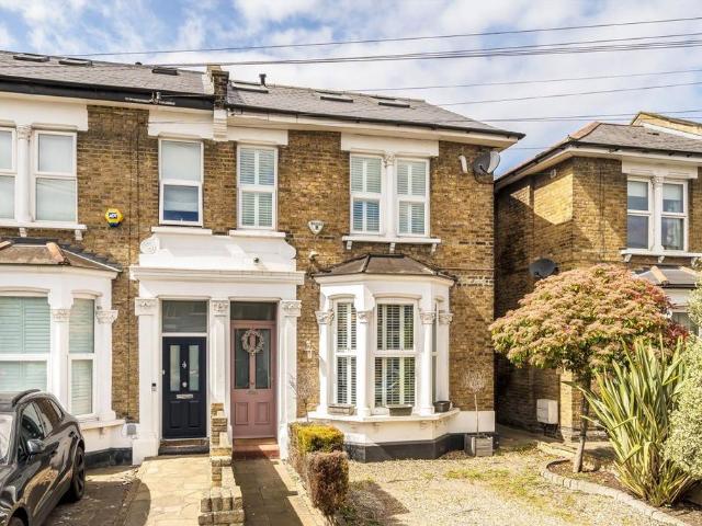 House for rent in London Borough of Lewisham, Greater London