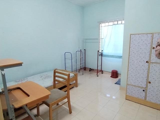 Room for rent in Wellesley, Penang