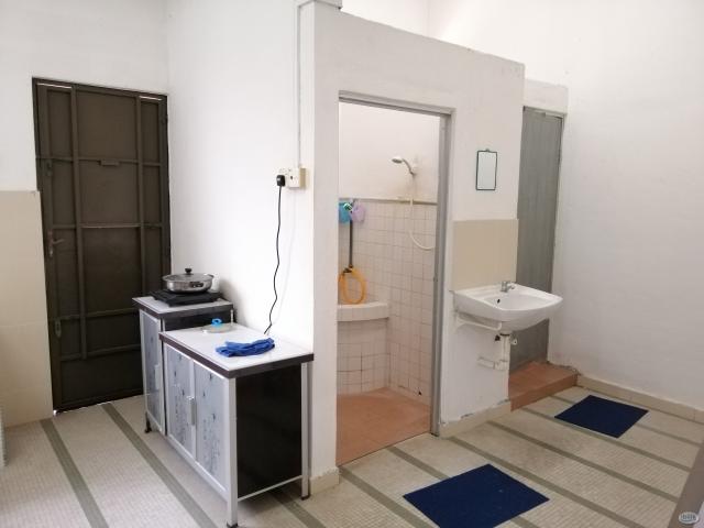 Room for rent in Wellesley, Penang