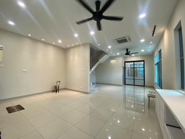 Terraced House for sale in Wellesley, Penang