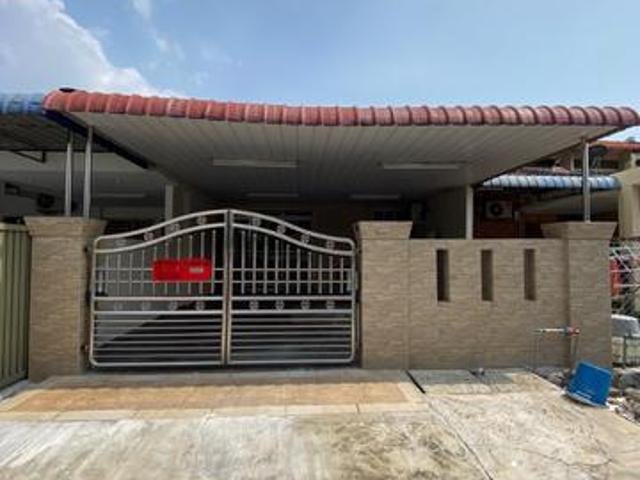 Terraced House for rent in Wellesley, Penang