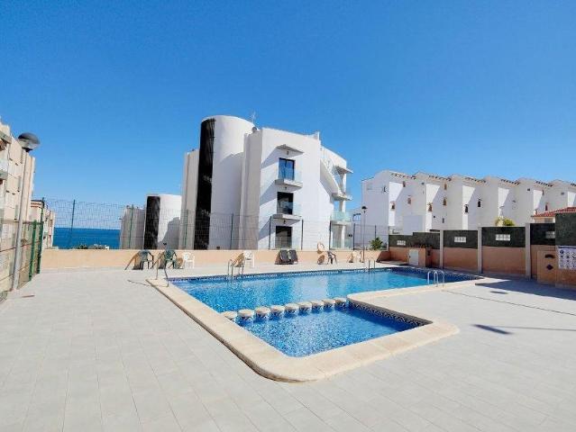 Apartamento en alquiler en Cabo Cervera-Playa la Mata, el Baix Segura / La Vega Baja