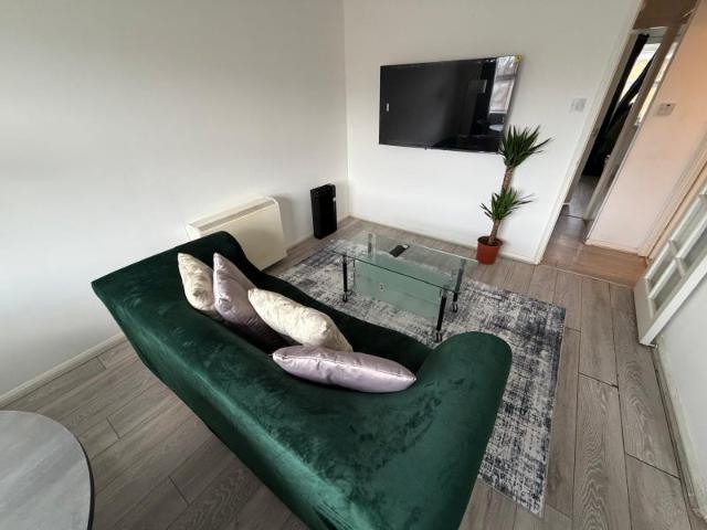 Apartment for rent in Enfield Island Village, Greater London