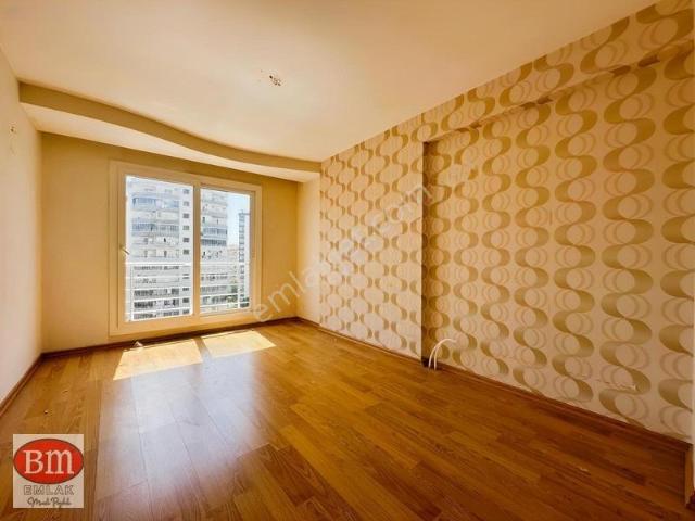 Yeni Mahallesi, Mezitli içerisinde kiralık mülk