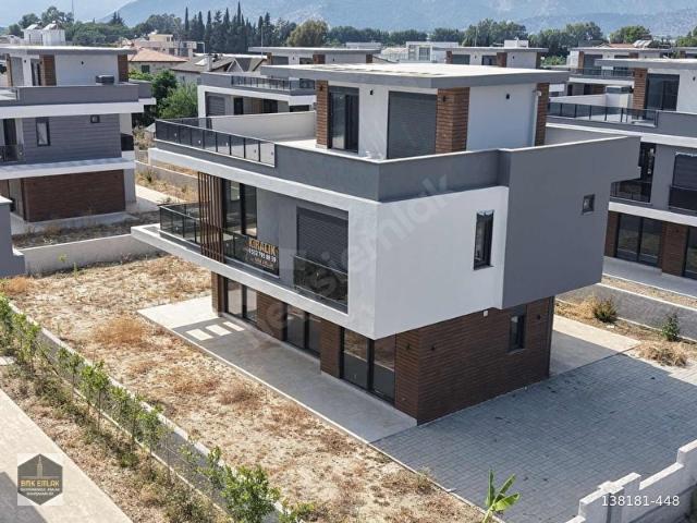 Kumluca, Antalya içerisinde satılık Villa