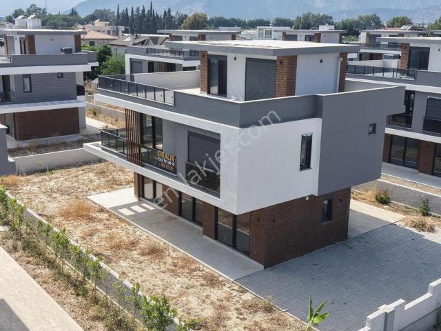 Kumluca, Antalya içerisinde kiralık Villa