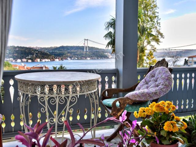 Sariyer içerisinde satılık Villa
