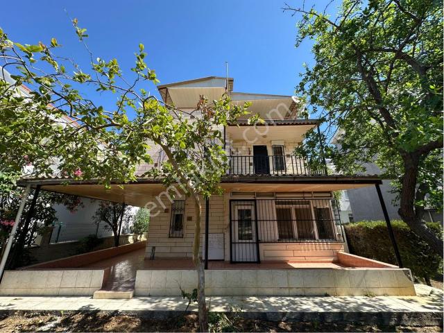 Serik içerisinde satılık Villa