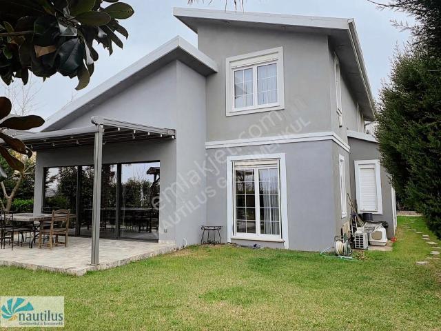 Başakşehir, İstanbul içerisinde satılık Villa