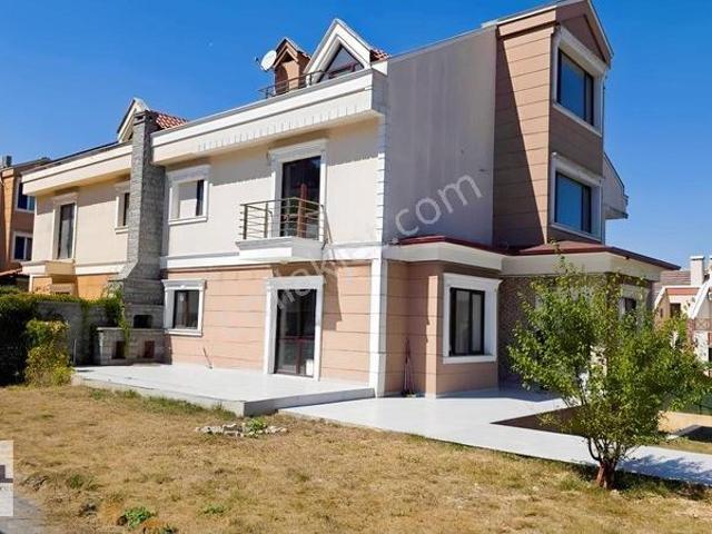Başakşehir, İstanbul içerisinde kiralık Villa