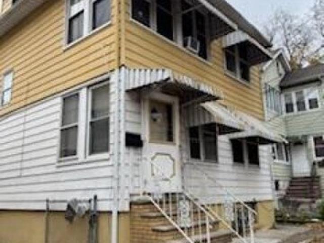 House for sale in Hillside, New Jersey