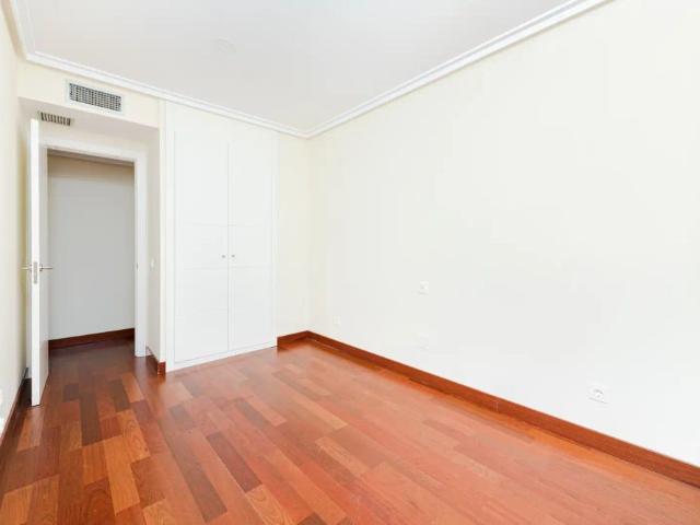 Apartamento en alquiler en Boadilla Del Monte, Madrid