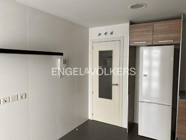 Apartamento en alquiler en Boadilla Del Monte, Urbanizaciónes Noroeste