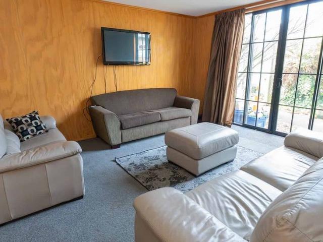 Apartment for rent in Otakou
