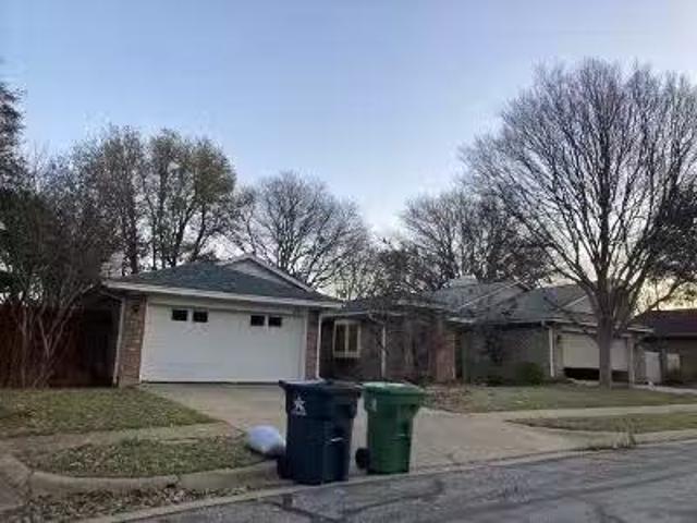 House for sale in Arlington
