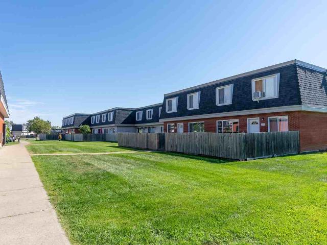 House for rent in Wedgewood, Alberta