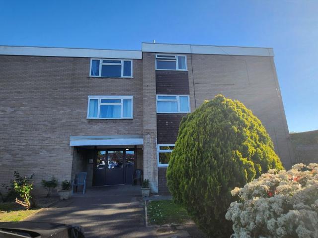 Apartment for rent in Cippenham, Slough