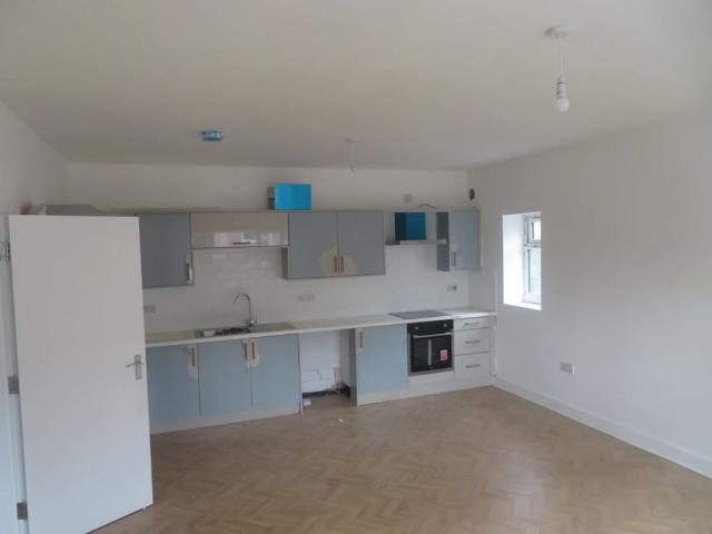 Apartment for rent in Burnedge, Greater Manchester