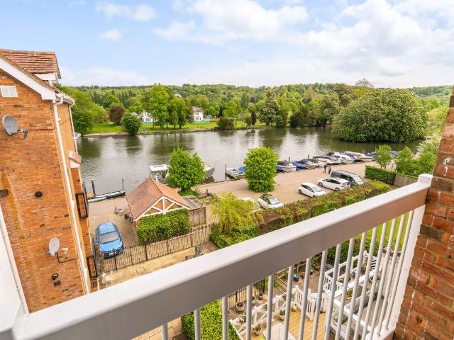 House for rent in Henley-on-Thames, Berrick Salome