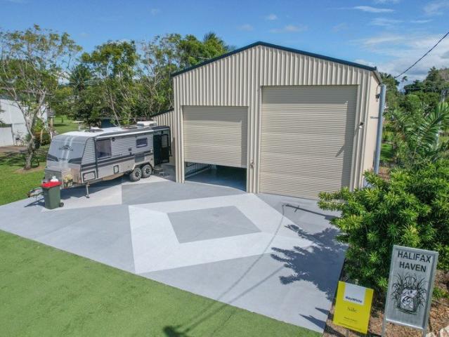 Land for sale in Hinchinbrook, Queensland