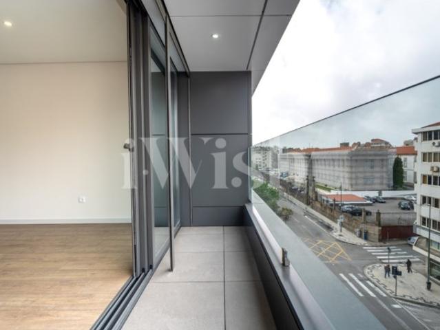 Apartamento venda em Porto